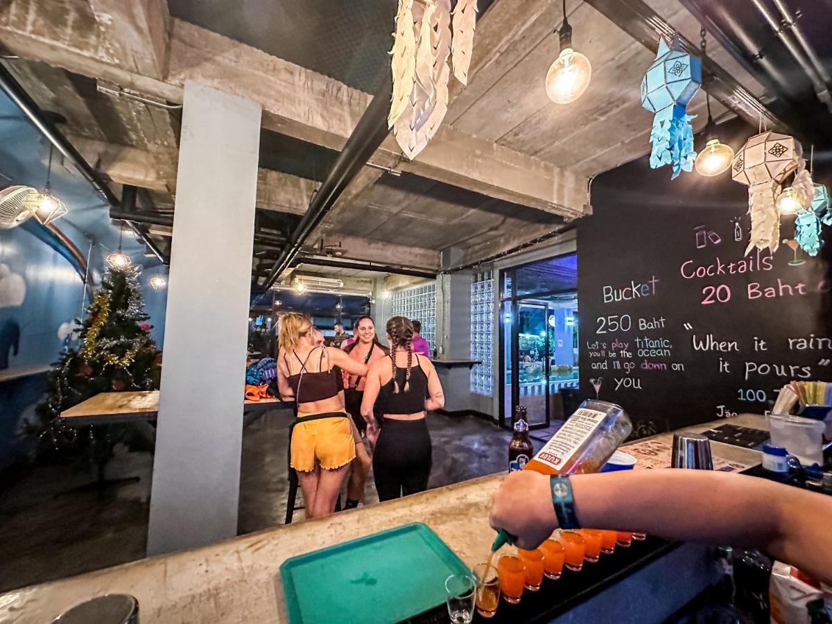הוסטל Bodega צ'יאנג מאי מראה חיצוני תמונה