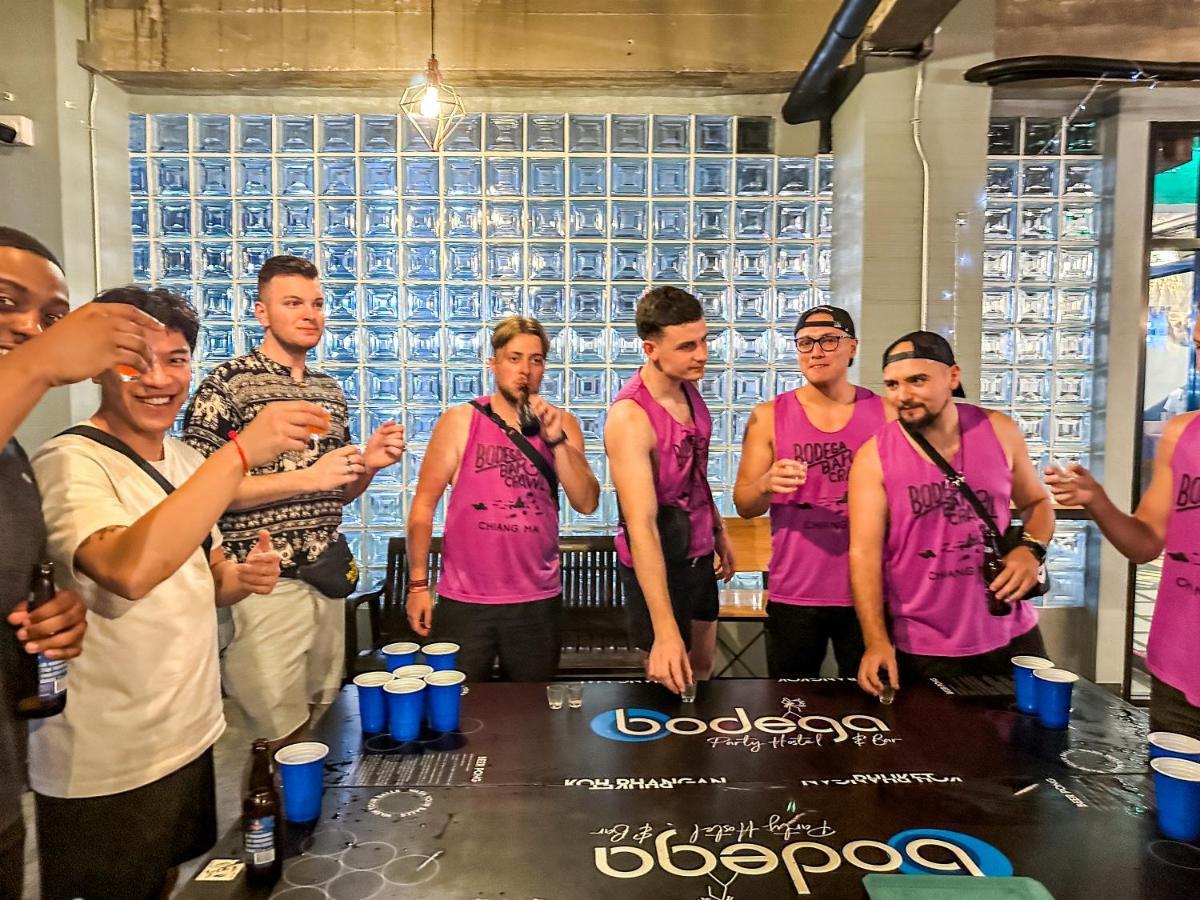 הוסטל Bodega צ'יאנג מאי מראה חיצוני תמונה